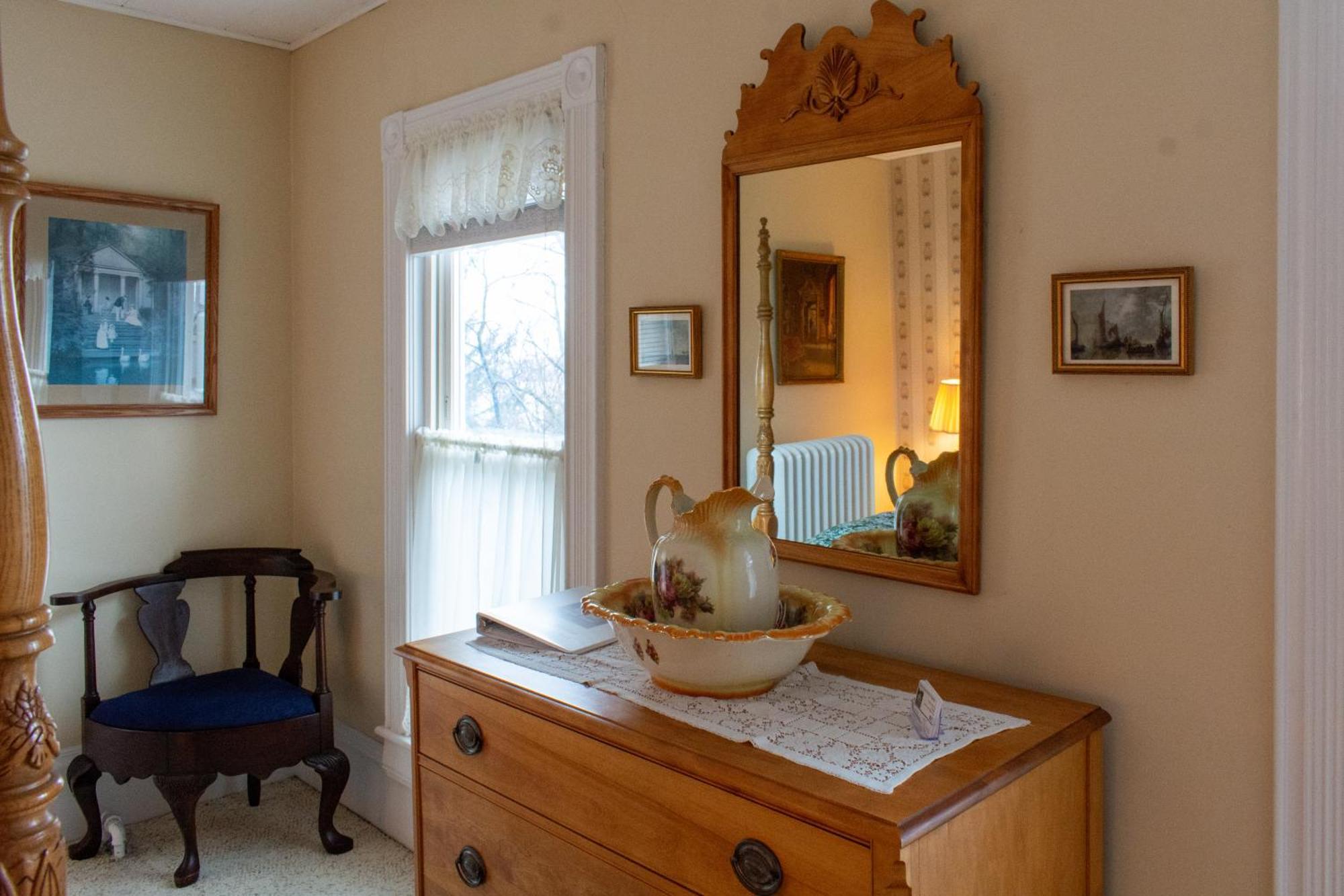 Hudson Manor Bed & Breakfast Watkins Glen Eksteriør bilde